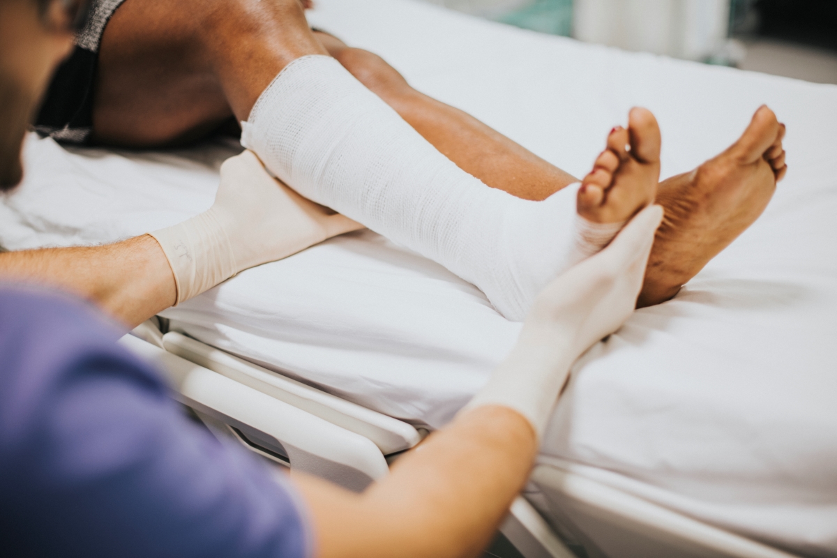 FIRST LINE MANAGEMENT OF FRACTURES